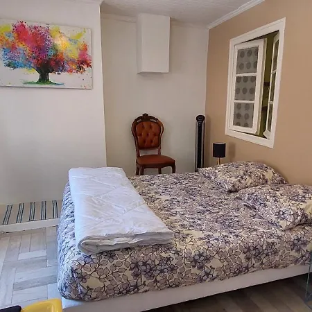 펜션 La Traboule Maison De Avec Exterieur